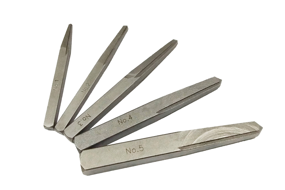 Milling square straight groove extractor